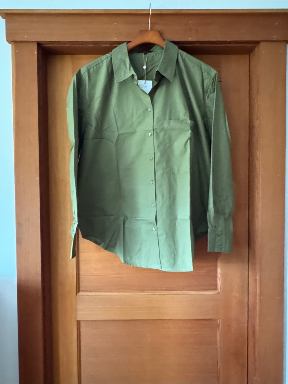 Quince Organic Cotton Poplin Long Sleeve Boyfriend shirt, NWT, M